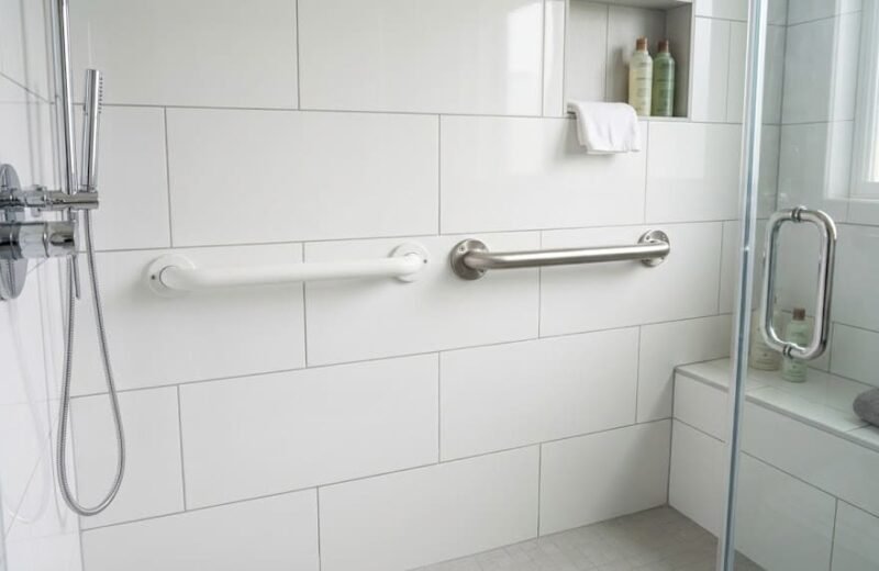 Nylon-Coated vs Stainless Steel Grab Bars: Which Is Better?
